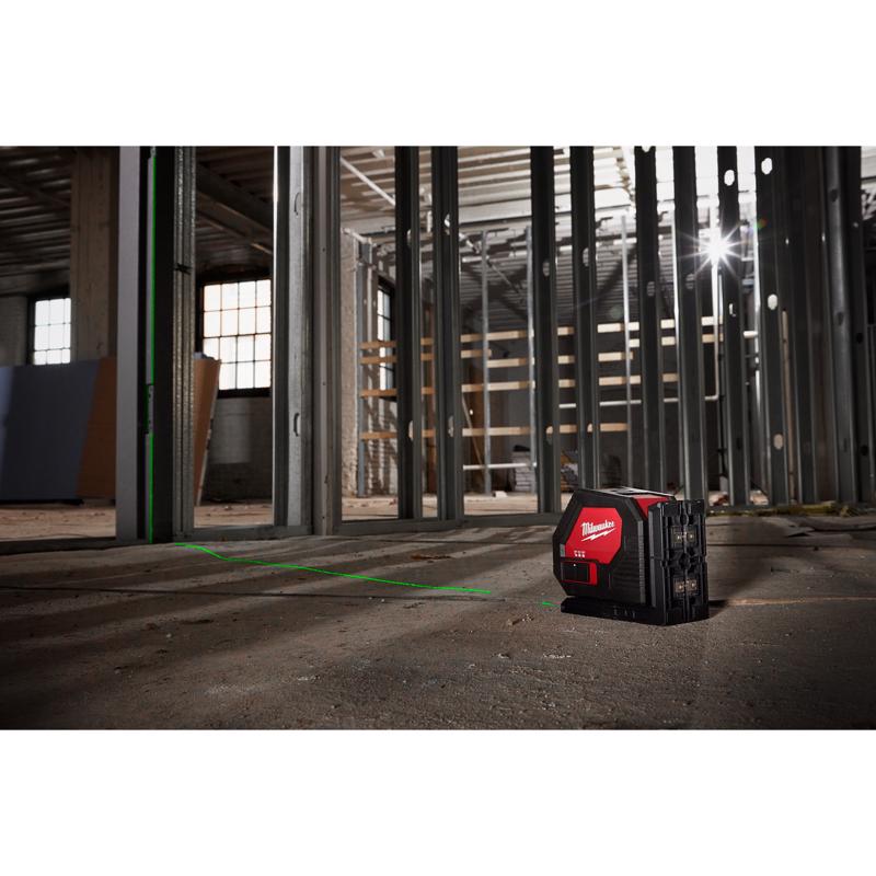 Milwaukee 2 beam Self Leveling Cross-Line Laser 165 ft. 1 pc